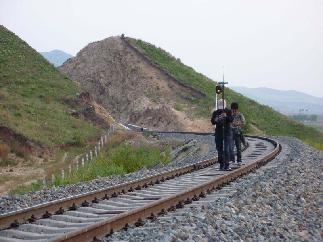 甘泉铁路验收测量工程90公里.jpg